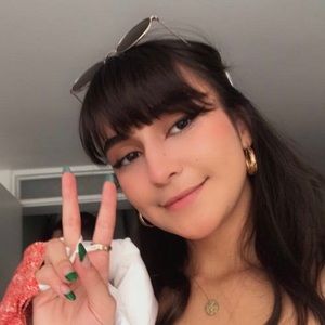 Meet your Posher, Isabella